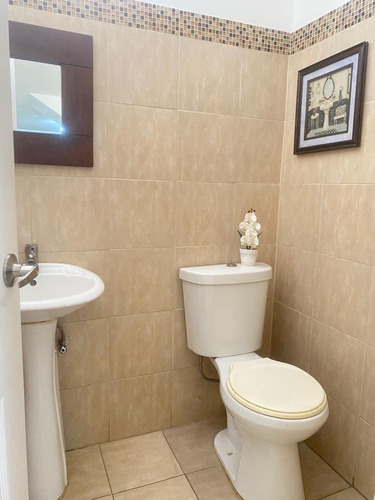 Casa En Venta En Conj. Res. Villas De Buenaventura, Guarenas