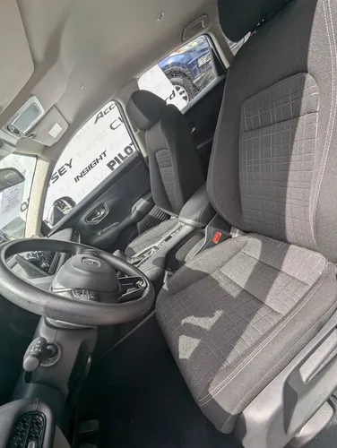 Honda HR-V 2.0 Uniq At
