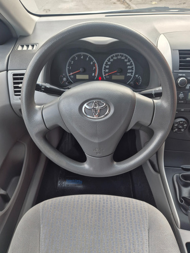 Toyota Corolla 1.8 Xli Mt