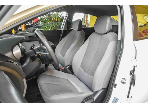 Hyundai HB20S 1.0 COMFORT PLUS 12V FLEX 4P MANUAL