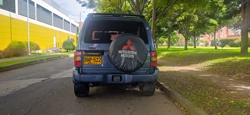 Mitsubishi Montero 3.0 V13
