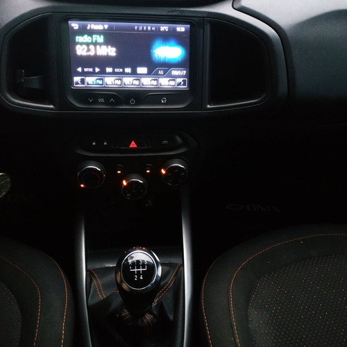 Chevrolet Onix Ltz 2015 (no Renovación)