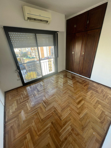 Departamento En Venta En San Martin Centro De 2 Amb