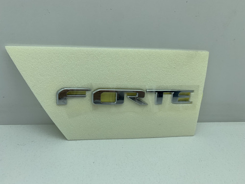Letras Emblema Kia Forte 19-21 (Usado)