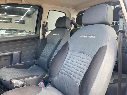 Fiat Strada 1.8 MPI ADVENTURE CD 16V FLEX 2P MANUAL