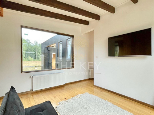 Casa En Arriendo De 3 Dorm. En Loncotraro, Villarrica.