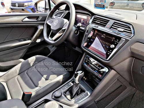 Volkswagen Tiguan Allspace 2.0 Tsi Life 4Motion Dsg