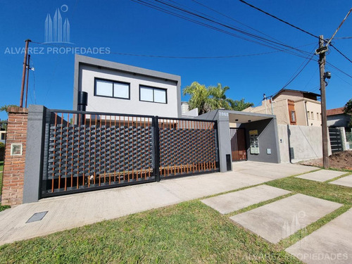 Imagen 2 de 30 de Departamento 3 Ambientes Venta Castelar Cochera