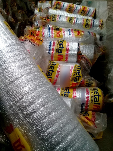 Imagen 4 de 7 de Aislante Espuma Polietileno Doble Aluminio Solapa 10mm X 10m