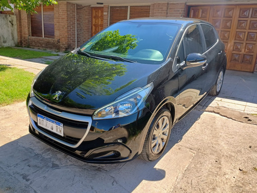 Peugeot 208 1.6 Active