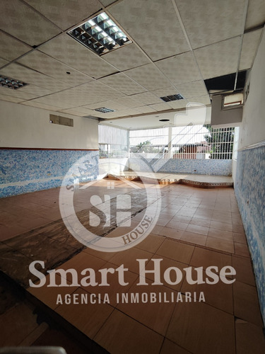 Imagen 11 de 12 de Se Vende Edificio Multifuncional Ideal Para Tu Empresa En La Zona Norte De Maracay/ Dmev16m