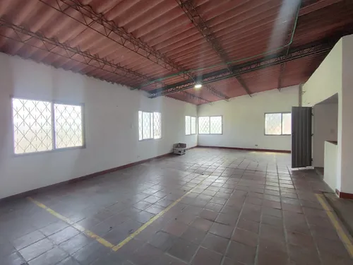 Casa En Arriendo En El Contento. Cod A17312