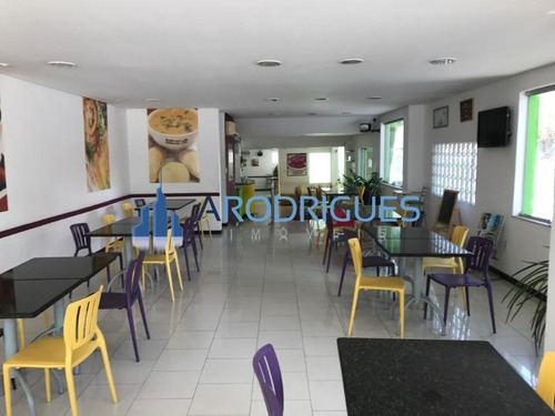 Imagem 12 de 13 de Terreno À Venda Na Pituba 700 Metros, Esquina, Gabarito Liberado Para Prédio, Bem Localizado - Te00085