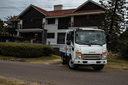 Jac 1040 Doble Cabina Impecable! - Permuto / Financio