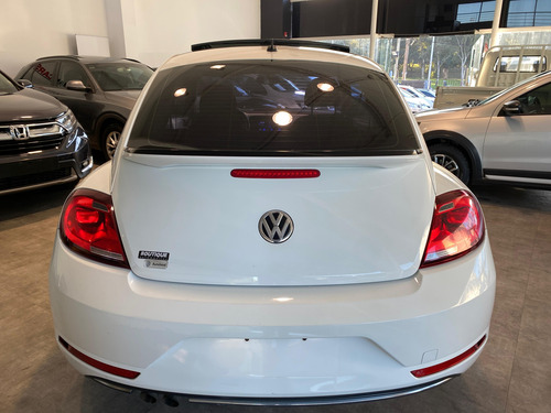 Volkswagen New Beetle 1.4t 3p At