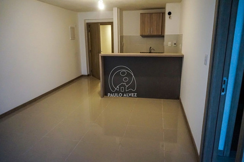 Imagen 3 de 10 de Apartamentos Venta 1 Dormitorio Montevideo - Centro