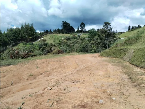 Lote En Venta, Vista Panorámica Y Excelente Ubicación, Guarne