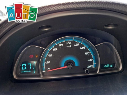Chevrolet Sail Lt 2013 Gris Plata 4 Puertas