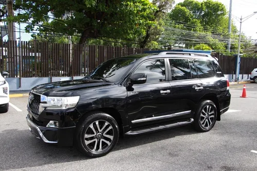 Toyota Land Cruiser 2013 Con El Frental 2017 La Más Full