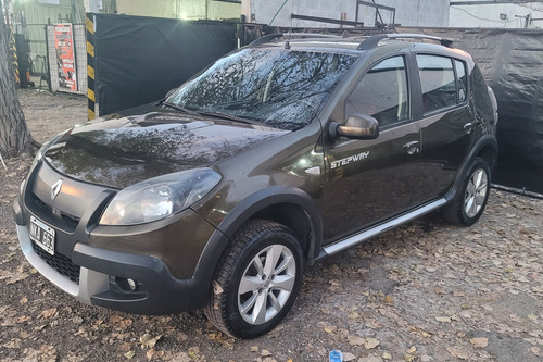 Renault Sandero Stepway 1.6 Confort 105cv