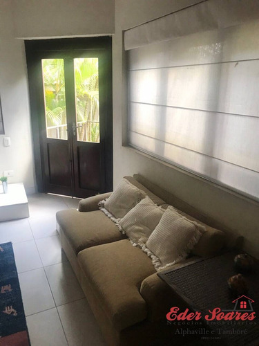 Imagem 6 de 15 de More Em Uma Casa Com Muito Verde Ao Redor No Residencial 10 - Es1635