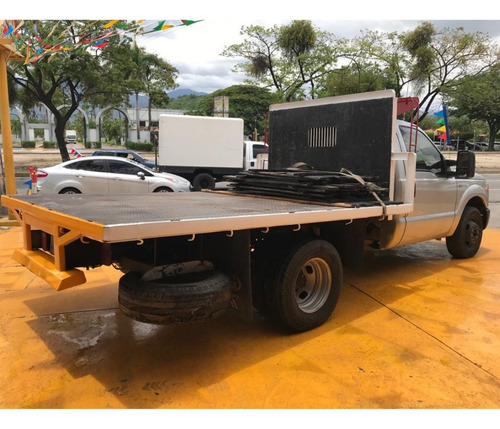 Imagen 7 de 10 de Ford Super Dutty Automático