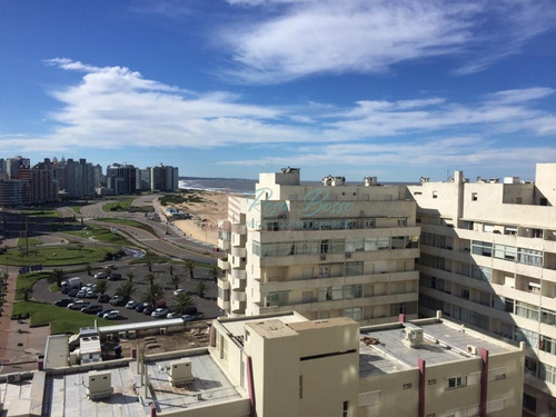 Península 2 Dorm Y Medio, 2 Baños, Buena Orientación!- Ref: 1568