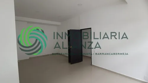 Oficina En Arriendo En Sector Comercial. Cod A13593