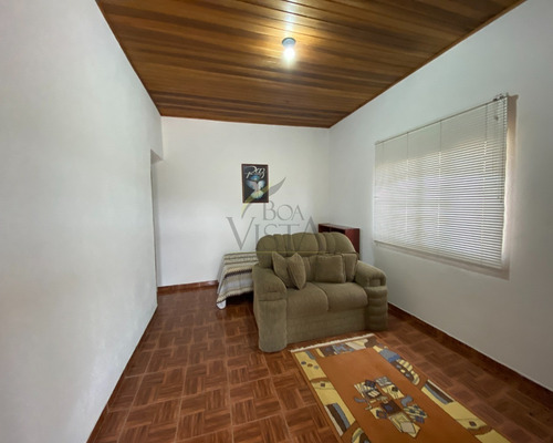 Linda Chácara A Venda, Com Casa De Alto Padrão, Para Lazer Ou Residir Em Piracaia, Vale Do Rio Cachoeira - Ch00043 - 68592605