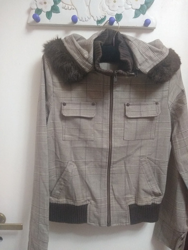 Campera Con Capucha Desmontable Sin Abrigo,talle: Small