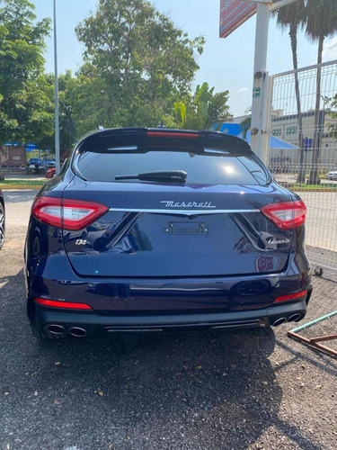 Imagen 2 de 14 de Maserati Levante Grandsport V6 3.0
