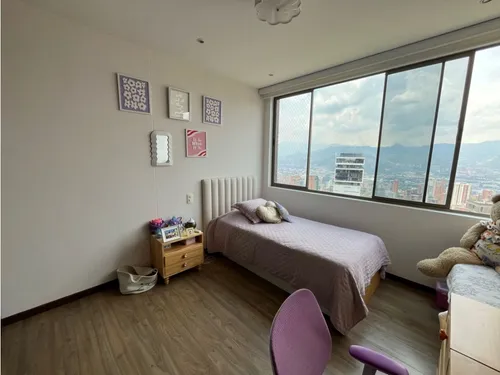 Penthouse Sector Las Lomas -poblado 165 Mt2- 3 Alcobas- Unidad Complet