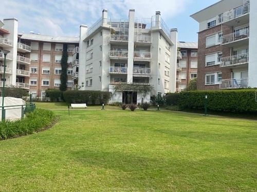 Departamento En Venta Ubicado En El Talar De Martínez, Martínez, San Isidro