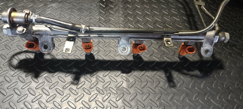Riel Inyectores Completo Chevrolet Traker 4 Cilindros 2003 (Usado)