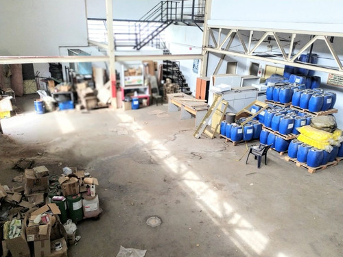 Venta Planta Industrial Sector Industrial El Marques. Guatire. Oportunidad De Inversión. Naves Doble Altura. Galpón. Luz Trifásica. Cerca Nuevo Central Madeirense. Galpones.