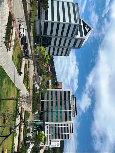 Imagem 4 de 30 de Ampla Sala Comercial Na Sc 401 - Sa0654