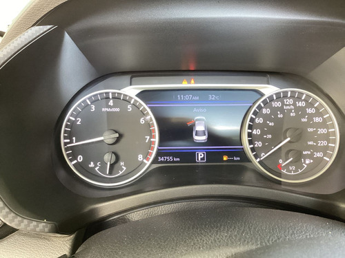 Nissan Sentra 2.0 SR Bi-Tono At