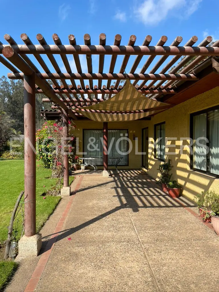 Imagen 4 de 19 de Parcela Con Casa Estilo Chilena