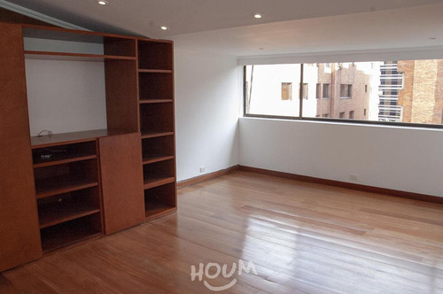 Imagen 11 de 26 de Apartamento En El Nogal, El Refugio. 1 Habitación, 115 M²