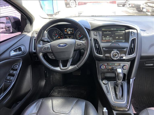 Imagem 10 de 12 de Ford Focus 2.0 Titanium 16v