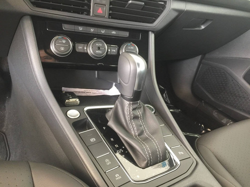 Volkswagen Jetta 1.4 250 Tsi Total Flex R-line Tiptronic