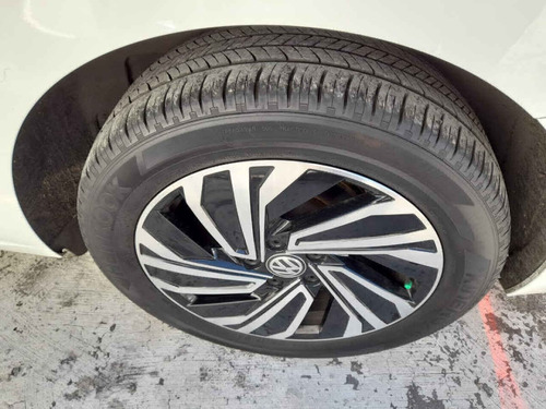Imagen 8 de 15 de Volkswagen Jetta 2019 4p Highline L4/1.4/t Aut