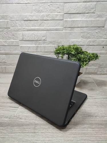Laptop Dell Latitude 3310, Core I3-8th, 8gb Ram, 128gb M2. (Reacondicionado)