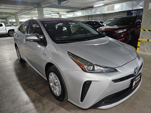 Toyota Prius 1.8 Base Cvt