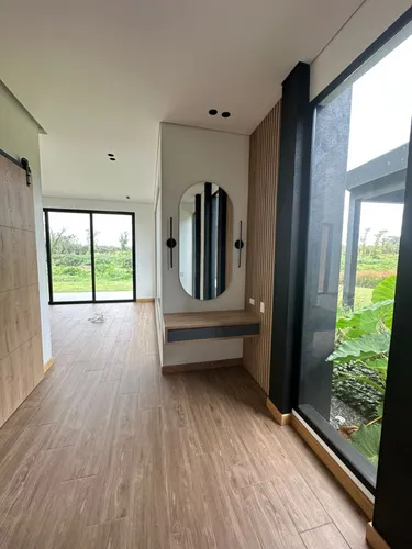 Casa En Venta En Llanogrande. Cod V12575