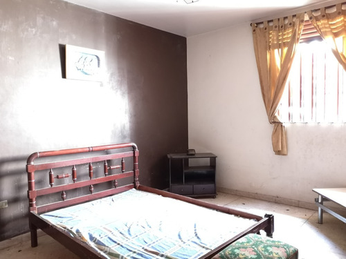 Imagen 7 de 7 de Venta De Amplia Casa (con Anexo) Cerca De La Urbanizacion Patarata, Barquisimeto