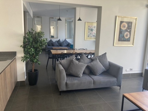 Metro Lo Ovalle; Impecable - 1dorm+1b, Oriente, Codjc