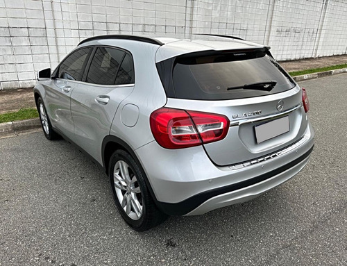 Mercedes-Benz Classe GLA 1.6 Style Turbo Flex 5p