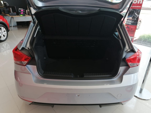 Imagen 4 de 12 de Seat Ibiza Reference Std.
