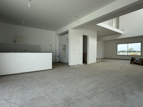 Se Vende - Duplex En Zona Sur - A Estrenar - 3 Dormitorios - Barrio Cerrado